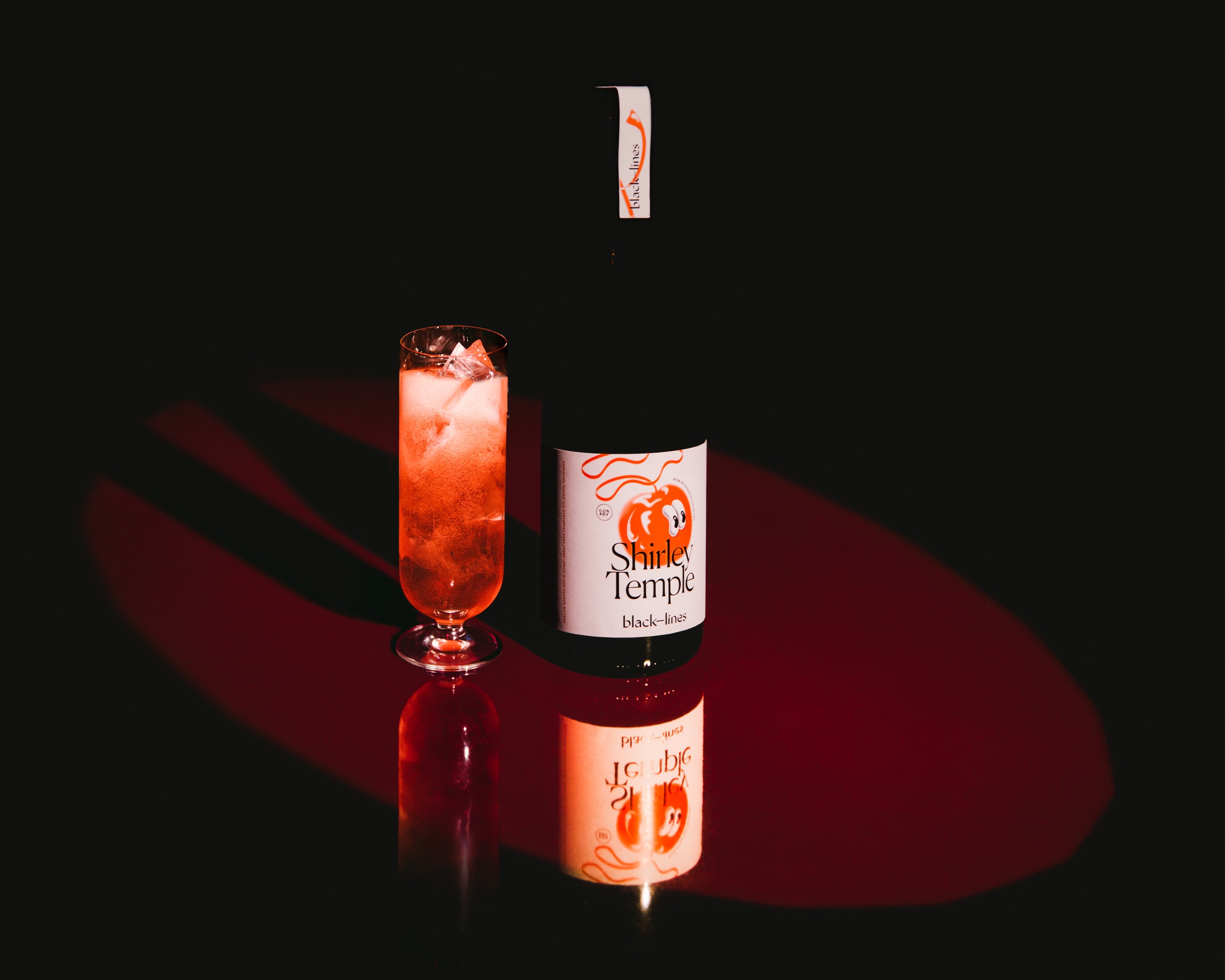 The Shirley Temple | Black Lines