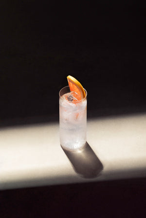 Tall glass of Paloma cocktail
